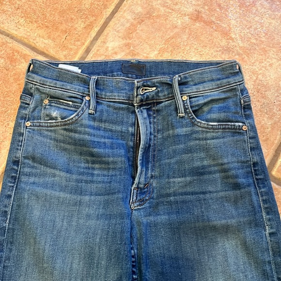 Mother jeans 24 The Dusty Cuff Fray - Picture 2 of 7